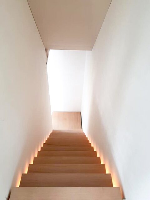 Trappenhal met ledverlichting